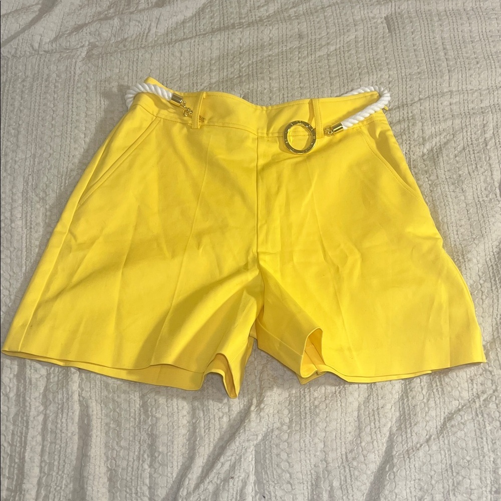 Lauren Ralph Lauren Vibrant Yellow shorts size 2 - Picture 2 of 11